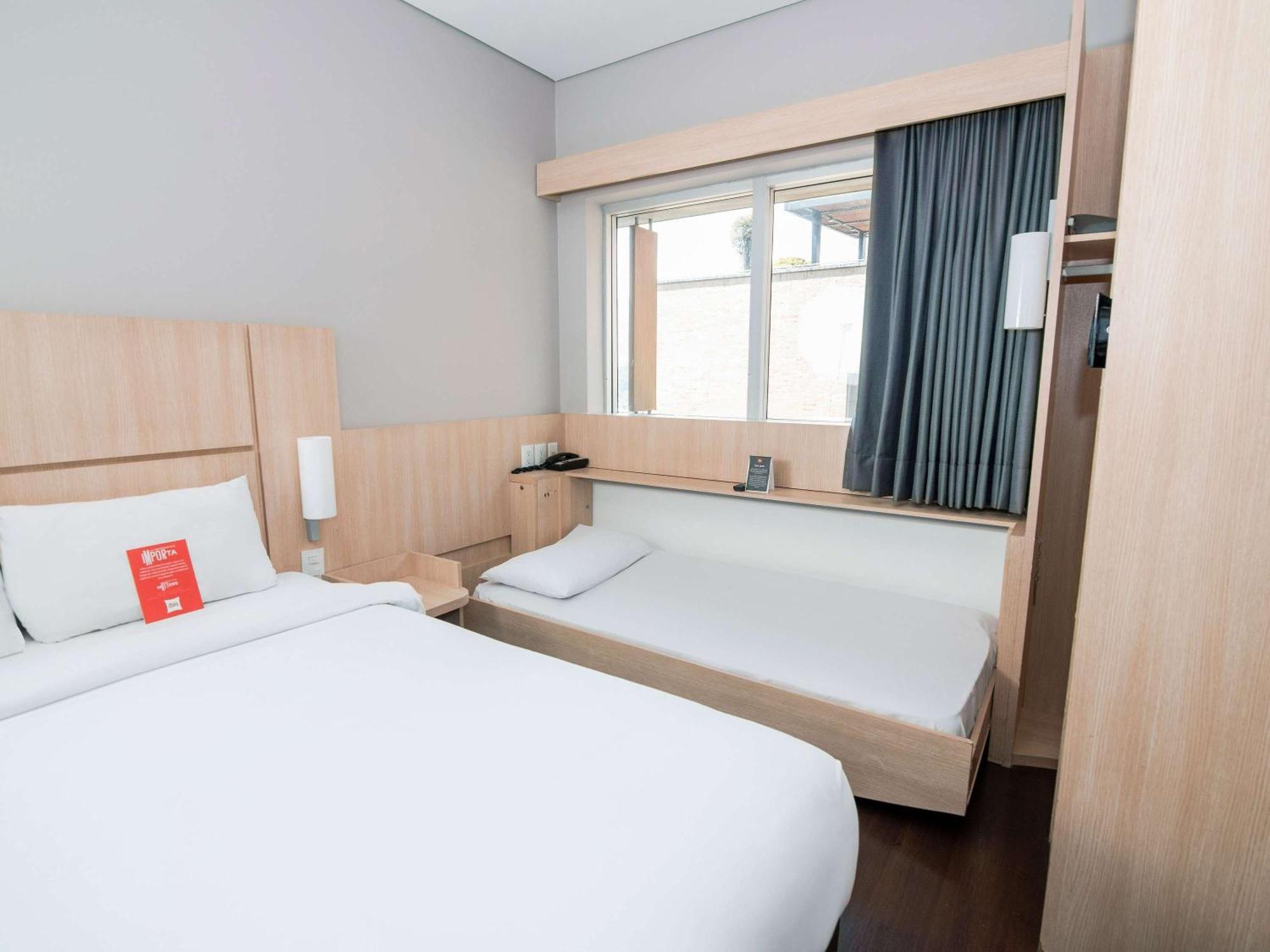 Ibis Medellin Hotel Exterior photo